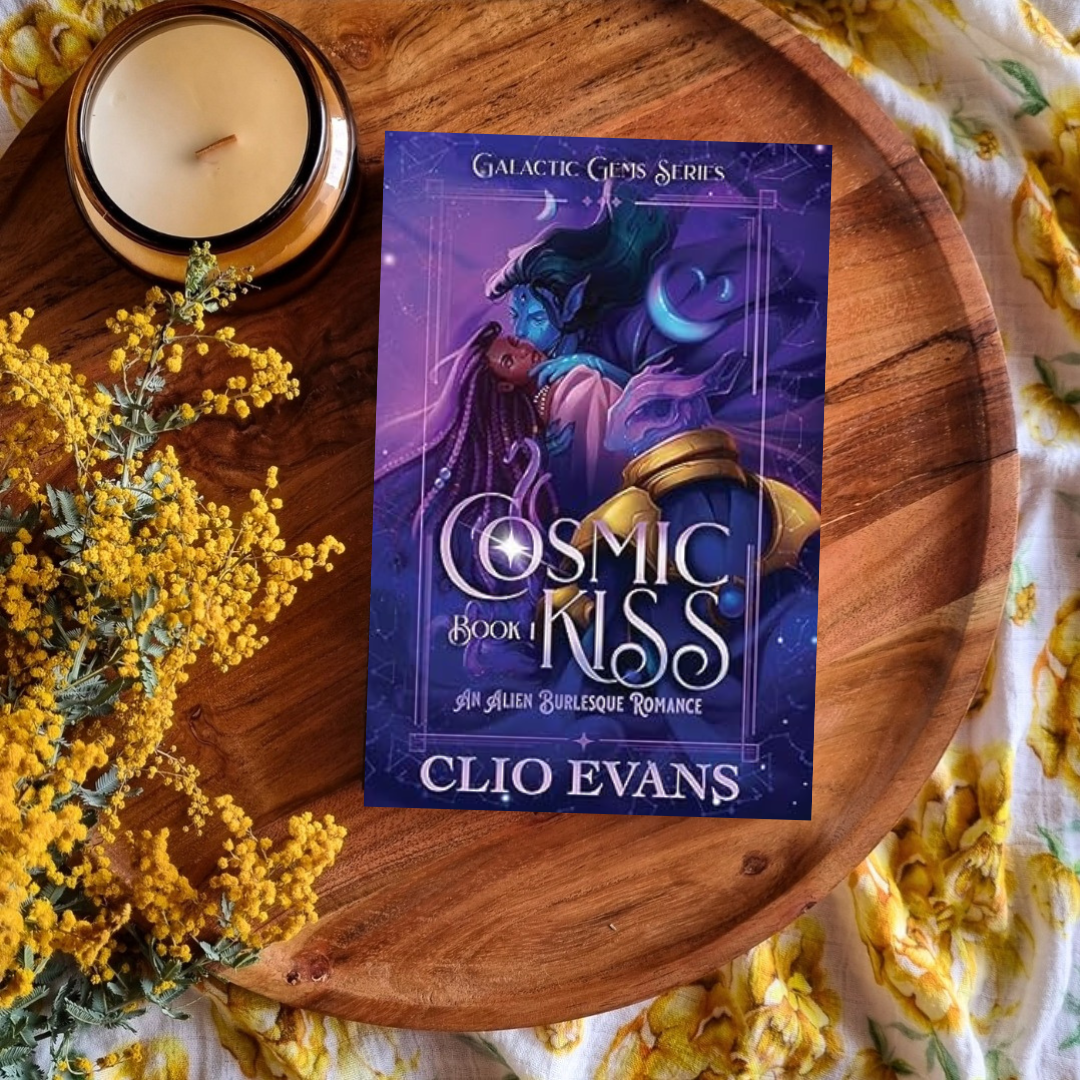 Cosmic Kiss by Clio Evans (Galactic Gems #1)