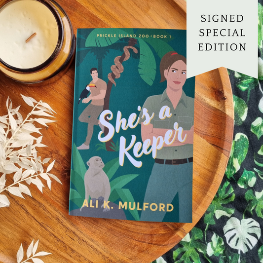 She's a Keeper by Ali K. Mulford (Prickle Island Zoo #1)